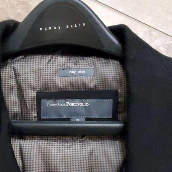 Perry ellis jacket - Picture 2 of 3